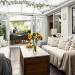 Sandringham House Feriehus Saint Helier