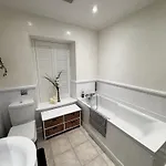 Feriehus Sandringham House Saint Helier