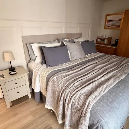 בית נופש Sandringham House Saint Helier Jersey