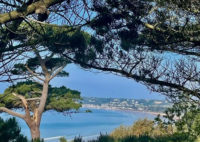 Sandringham House * Saint Helier Jersey